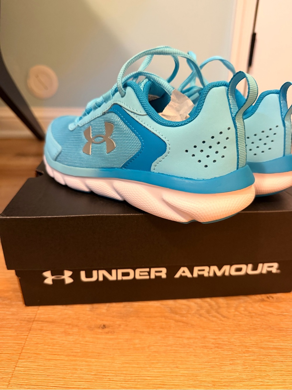 Under Armour Kids' Teal and Aqua Athletic Sneakers